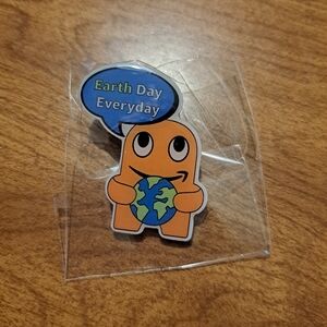 Earth Day Everyday Amazon Earth Peccy Pin *New*